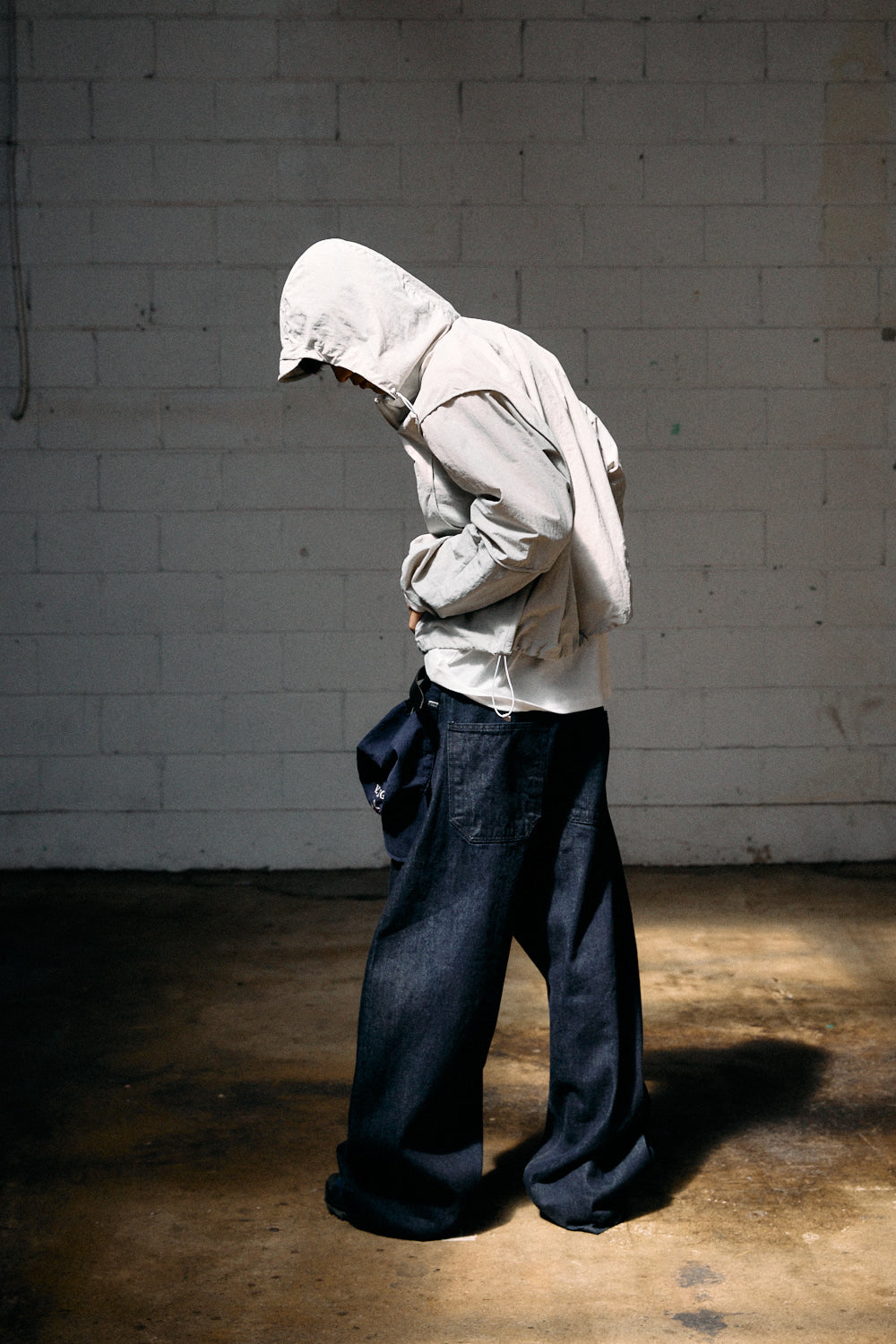 Hatchingroom - Wide Curve Jeans Washed (Indigo) product image 9 | TRAB K-Fashion Australia