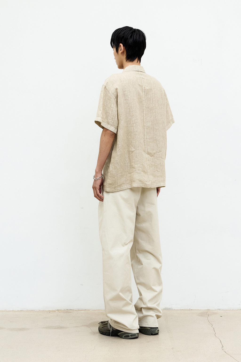 Coor - Linen Dyed Cropped Half Shirt (Washed Beige) product image 4 | TRAB K-Fashion Australia