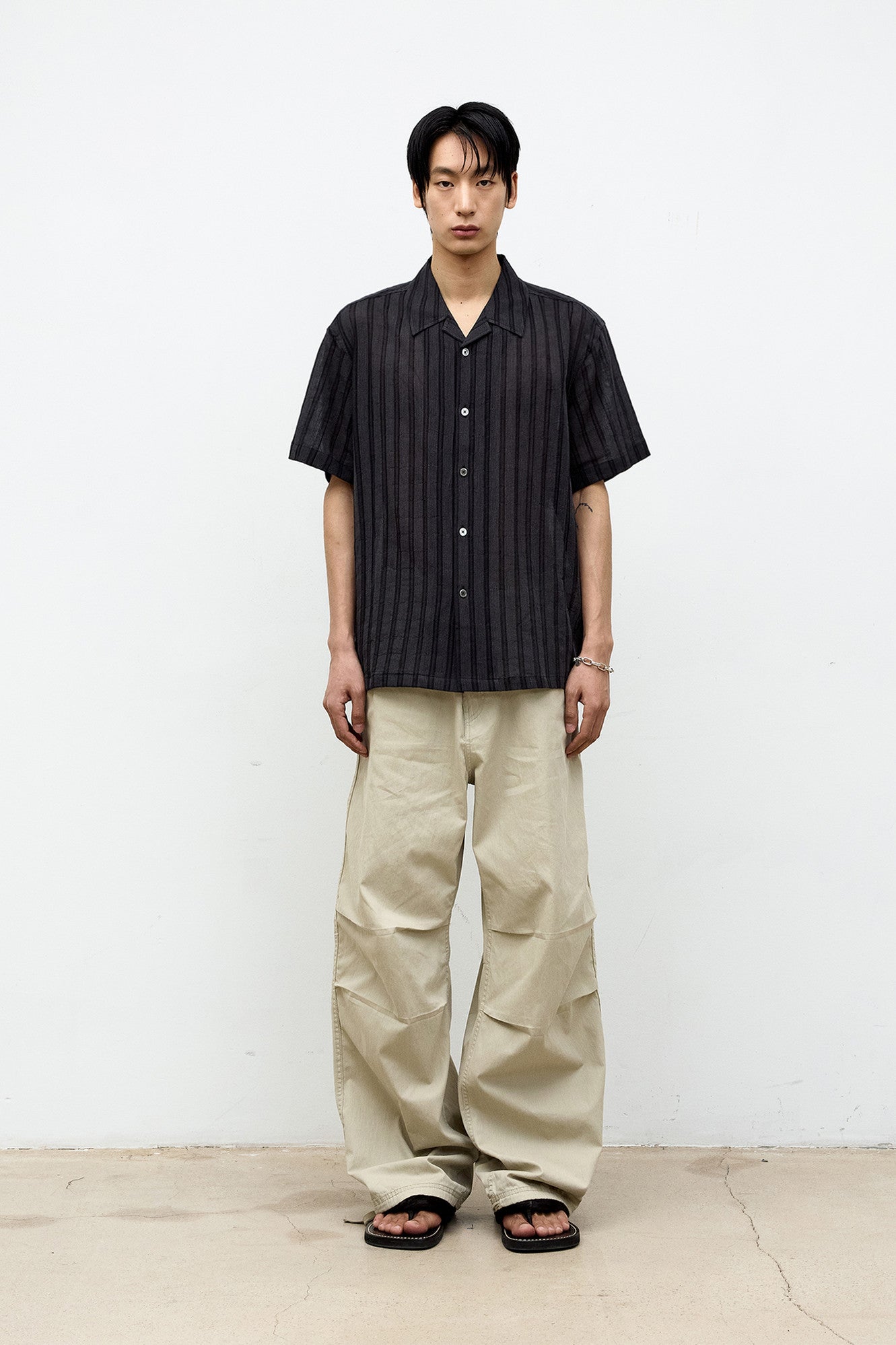 Coor - Seer Pin Open Collar Half Shirt (Black) product image 2 | TRAB K-Fashion Australia