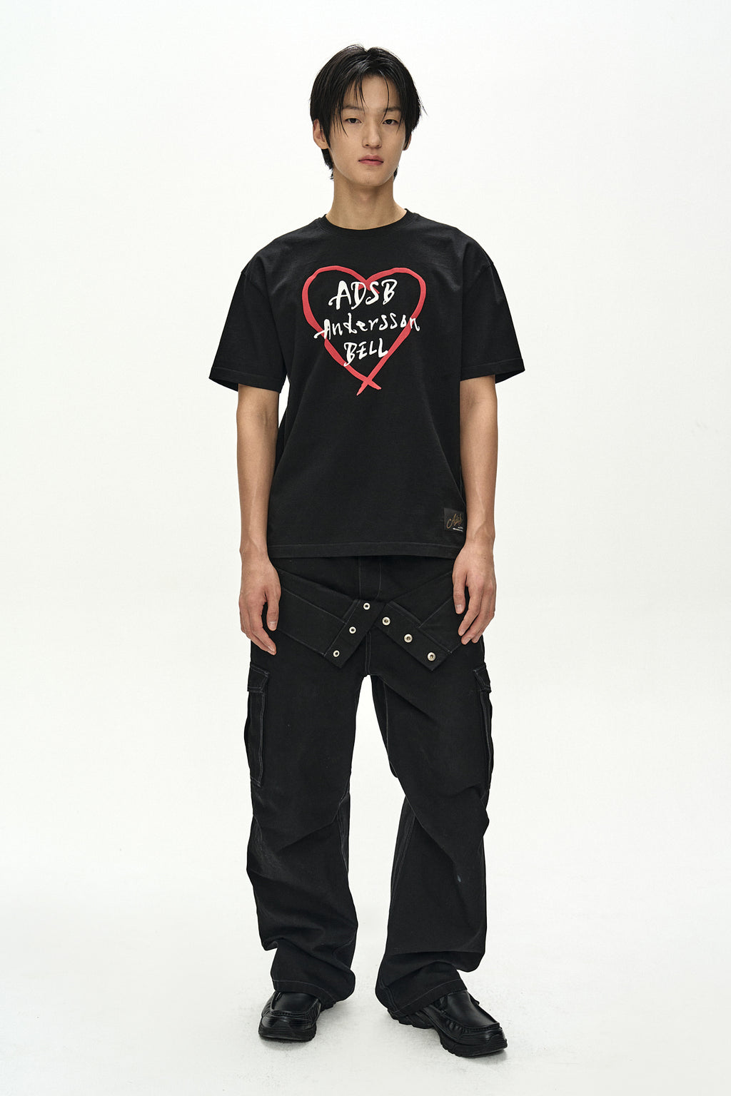 Andersson Bell - Unisex Heart Kelly Logo T-Shirt (Black/Red) product image 2 | TRAB K-Fashion Australia