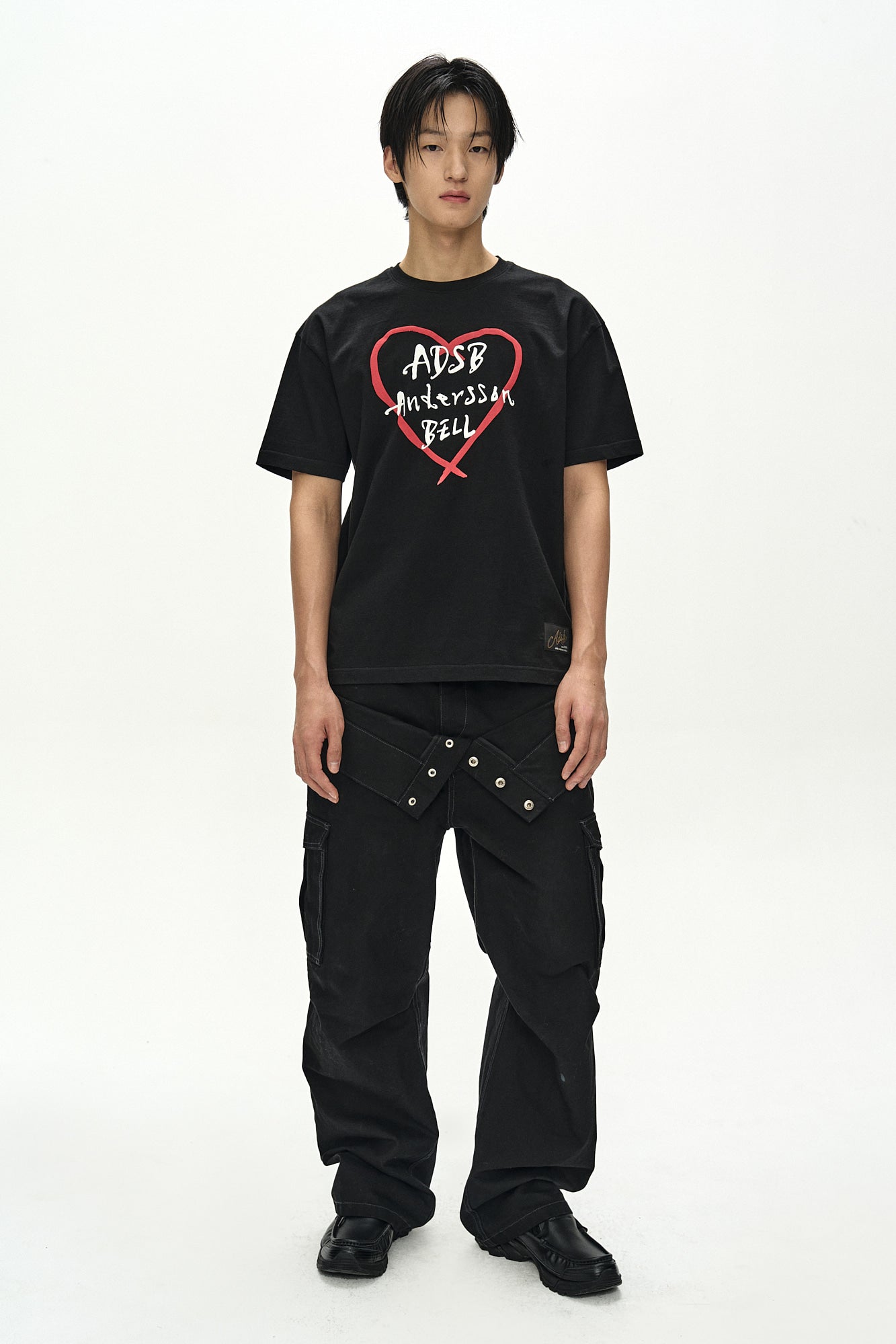 Andersson Bell - Unisex Heart Kelly Logo T-Shirt (Black/Red) product image 2 | TRAB K-Fashion Australia