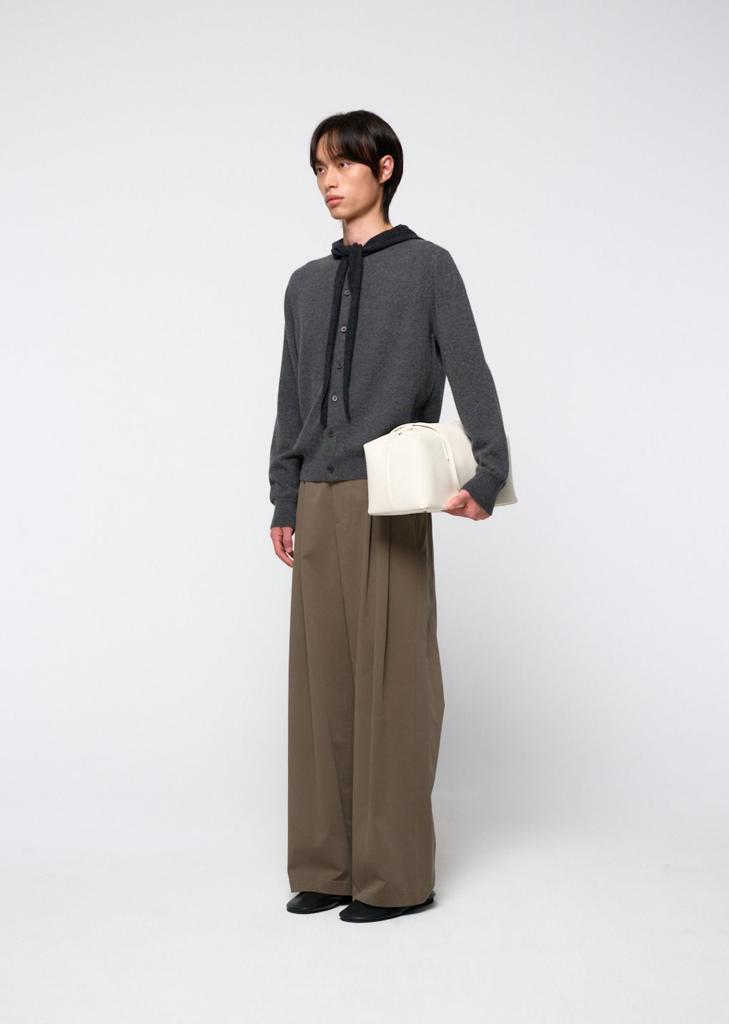 Amomento - Large cubo bag (White) product image 3 | TRAB K-Fashion Australia