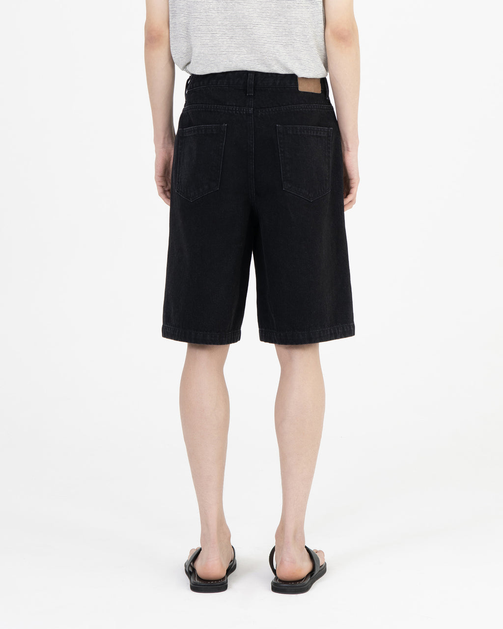 Brownyard - Denim Shorts (Black) product image 2 | TRAB K-Fashion Australia