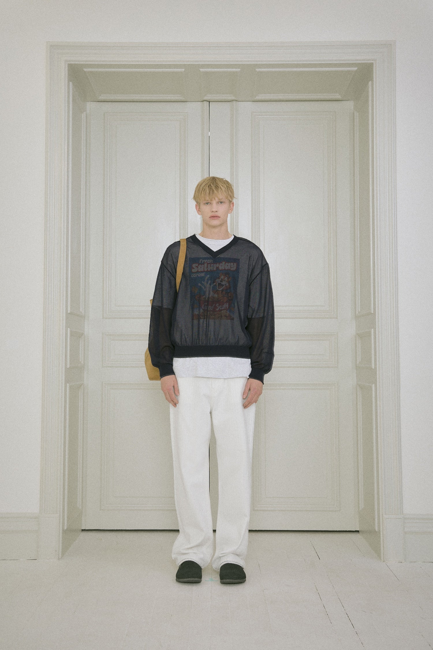 STU - Sheer V-Neck Knit (Navy) product image 1 | TRAB K-Fashion Australia