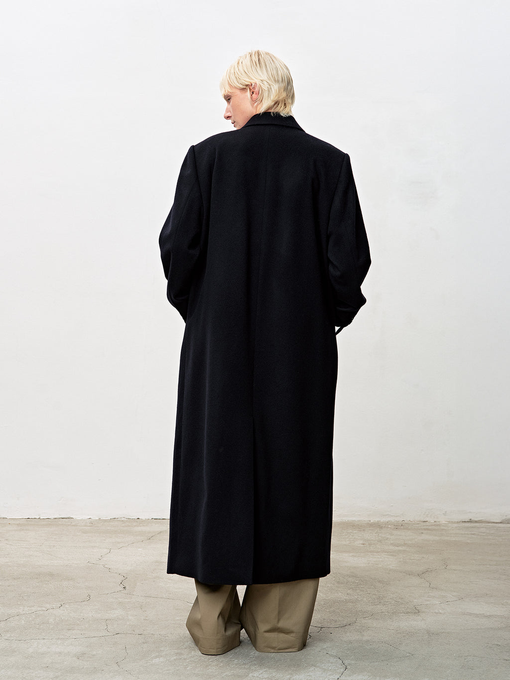 Tonywack - Tailored Double-Breasted Maxi Coat (Navy) product image 3 | TRAB K-Fashion Australia