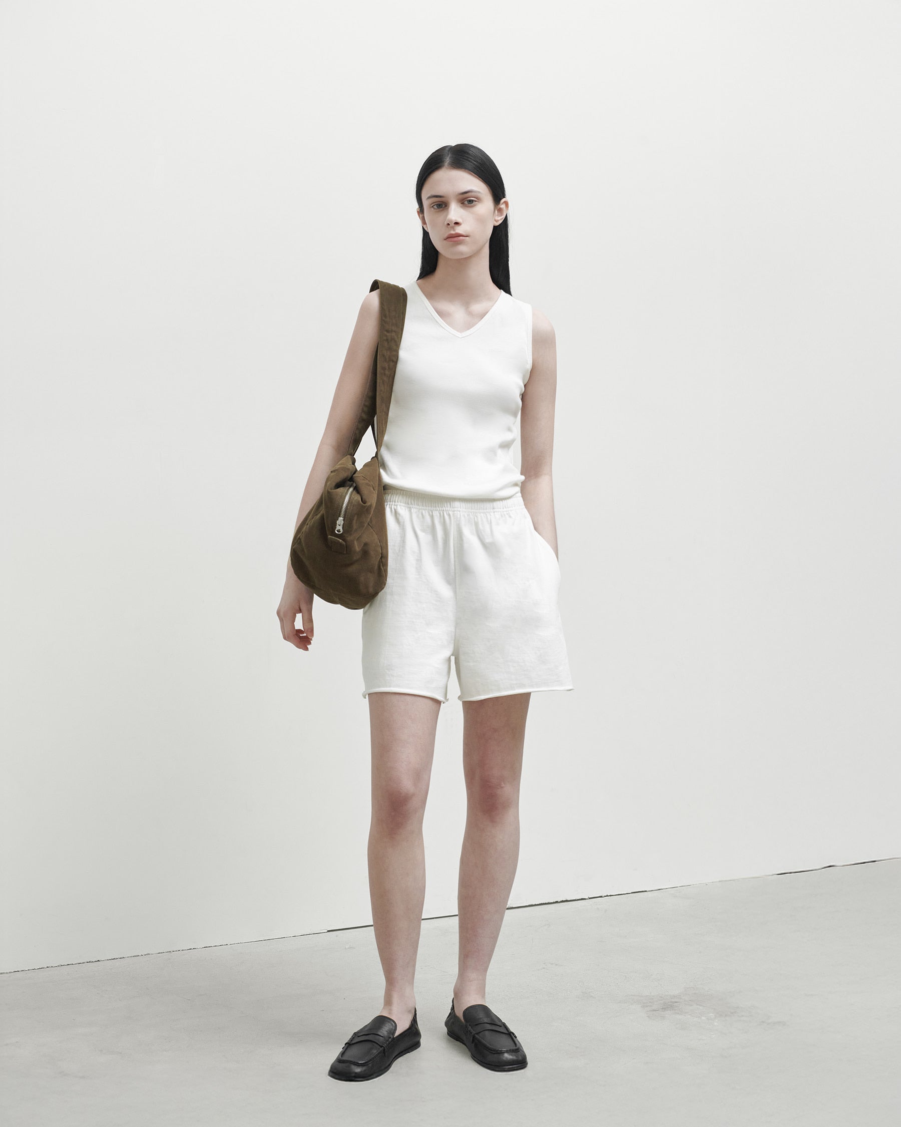 Brownyard - Cut Off Single Shorts (Ivory) product image 1 | TRAB K-Fashion Australia