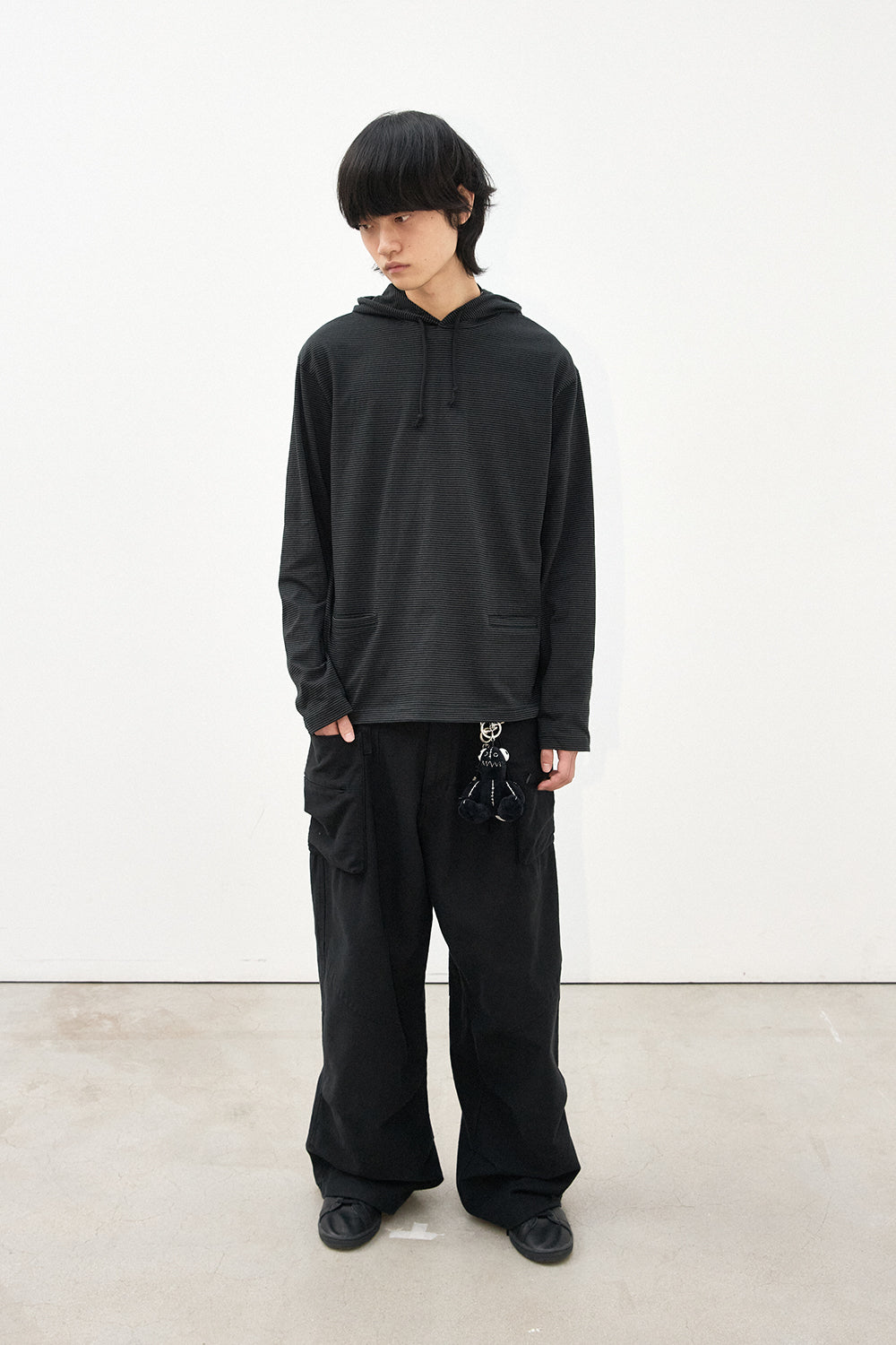 Hatchingroom - Stripe Hoodie (Black) product image 7 | TRAB K-Fashion Australia