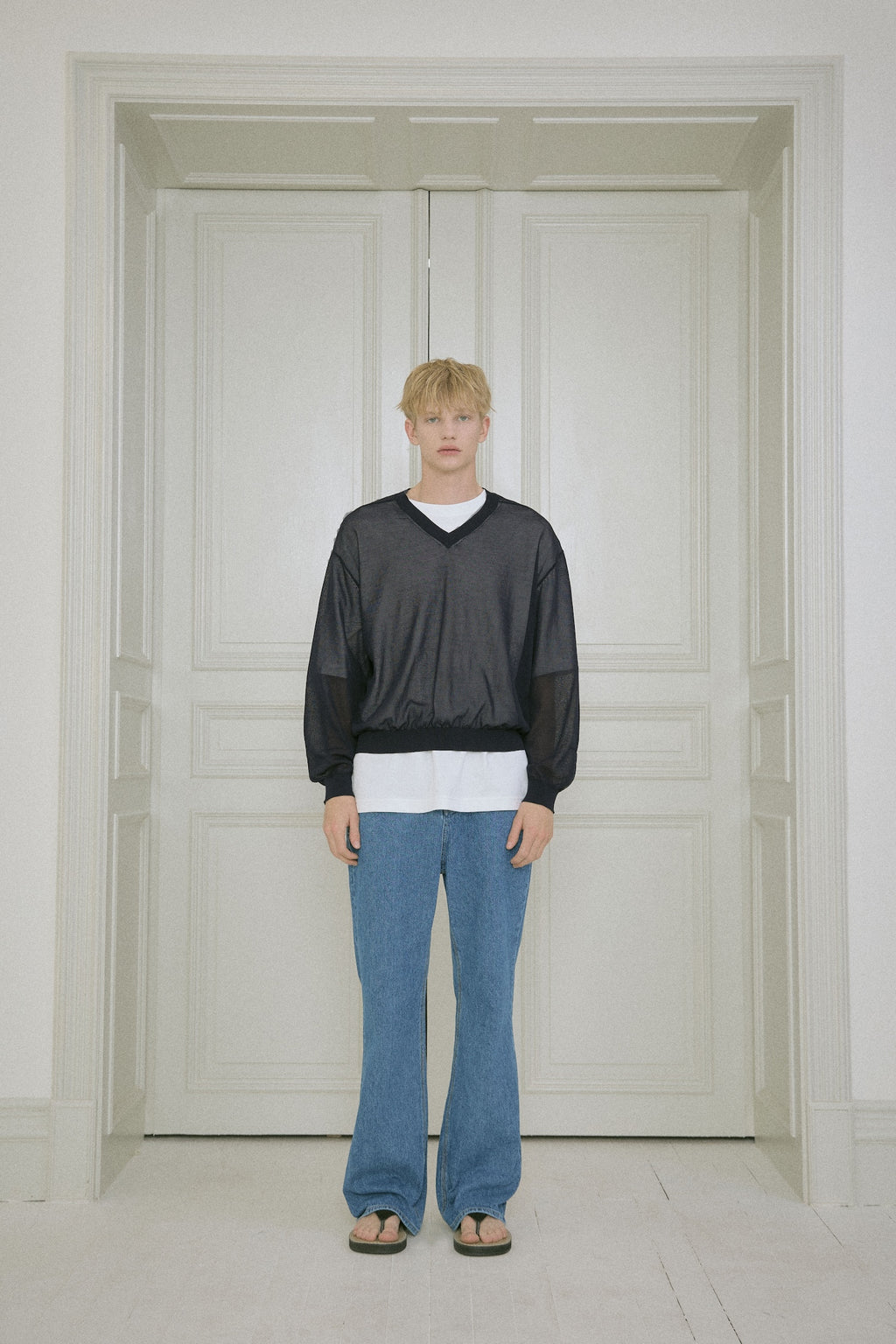 STU - Sheer V-Neck Knit (Navy) product image 11 | TRAB K-Fashion Australia