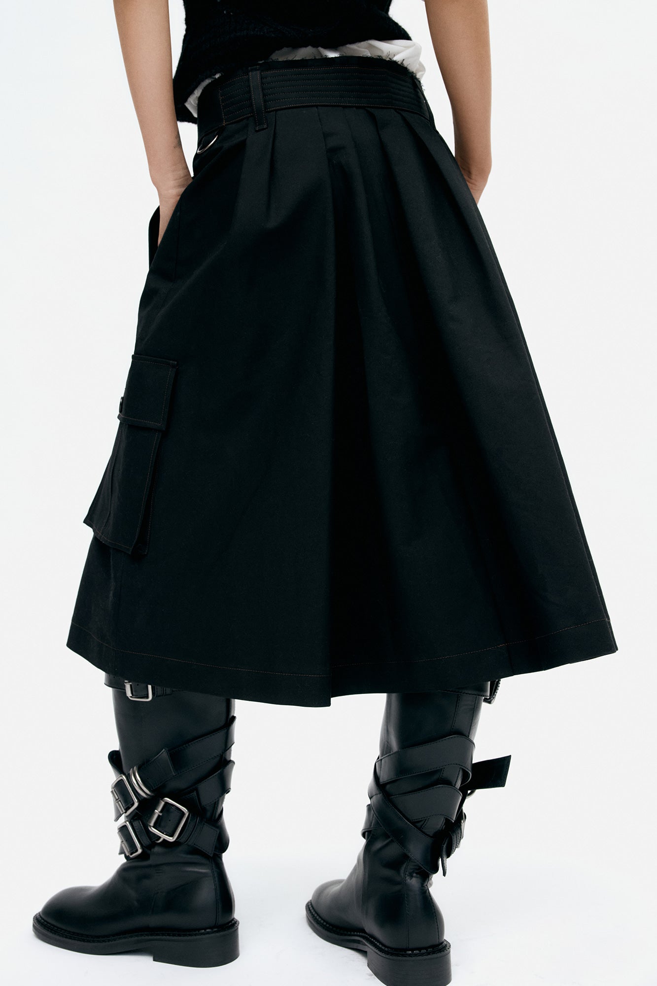Andersson Bell - Whitney Trench Pleats Skirt (Black) product image 5 | TRAB K-Fashion Australia