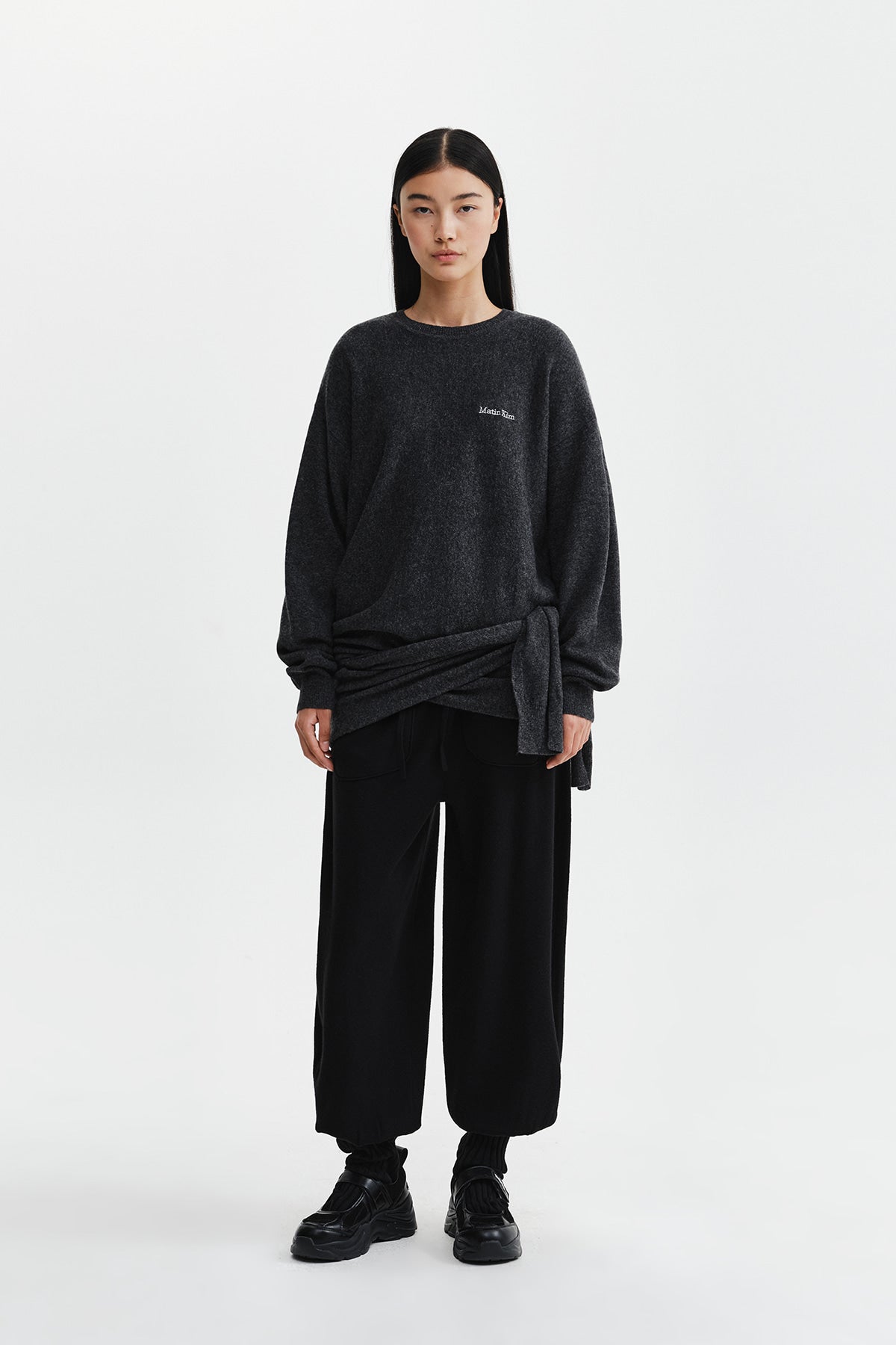 Matin Kim - Leg Warmer Knit Jogger Pants (Black) product image 9 | TRAB K-Fashion Australia