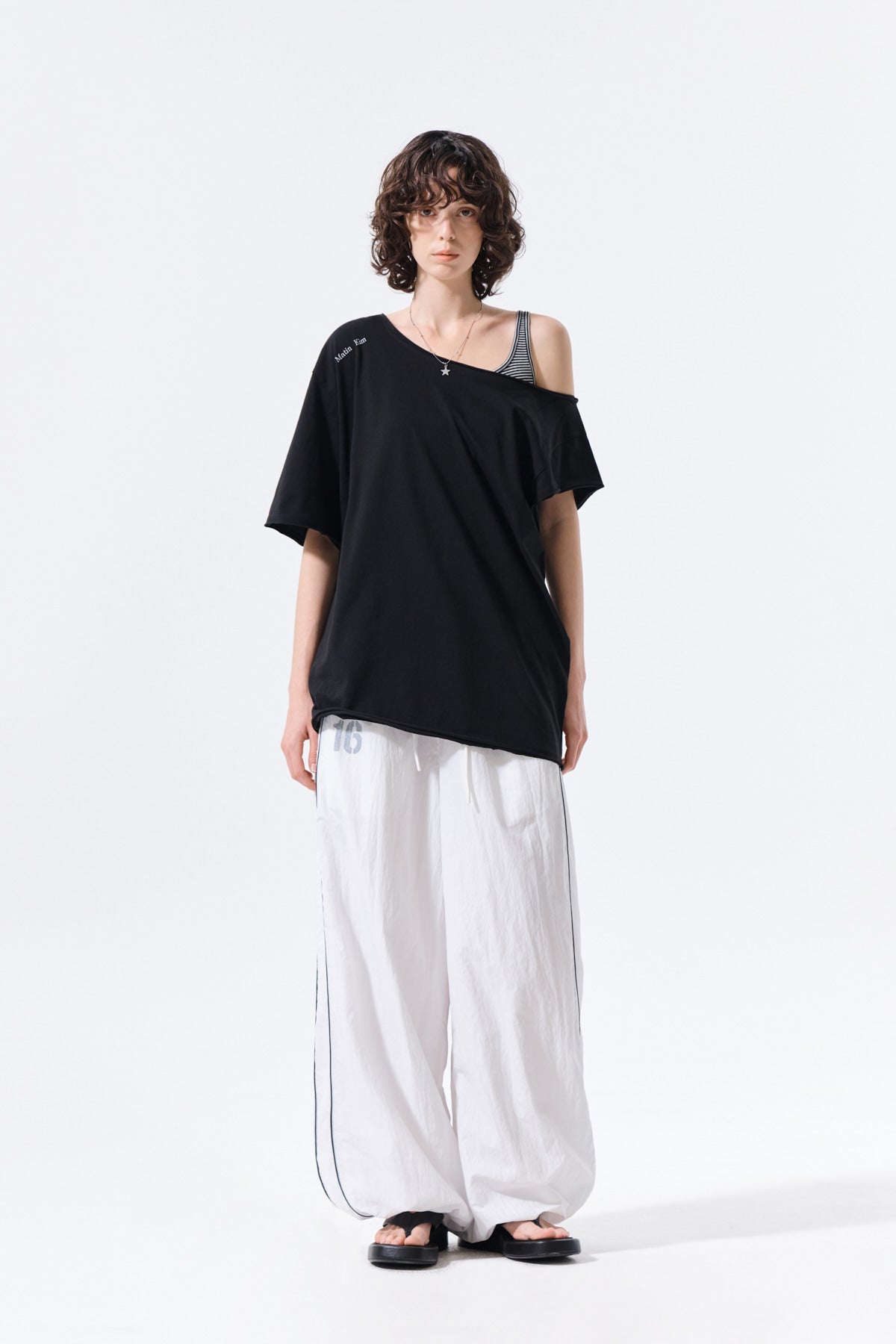 Matin Kim - Matin 16 Logo Track Pants (White) product image 8 | TRAB K-Fashion Australia