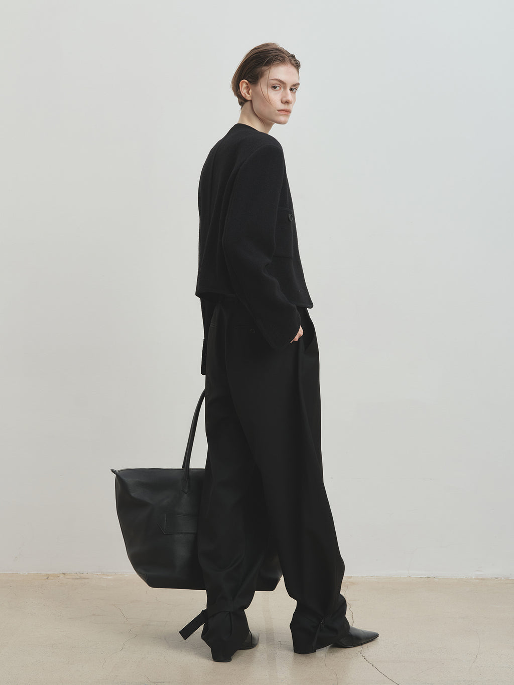 Tonywack - Wool Tweed Cropped Jacket (Black) product image 5 | TRAB K-Fashion Australia