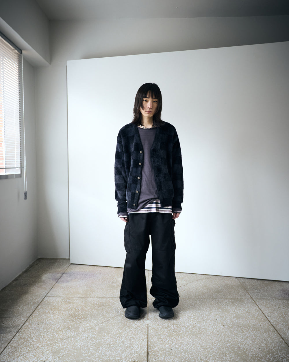 Hatchingroom - Two Face Stripe Tee Blue (Charcoal) product image 6 | TRAB K-Fashion Australia