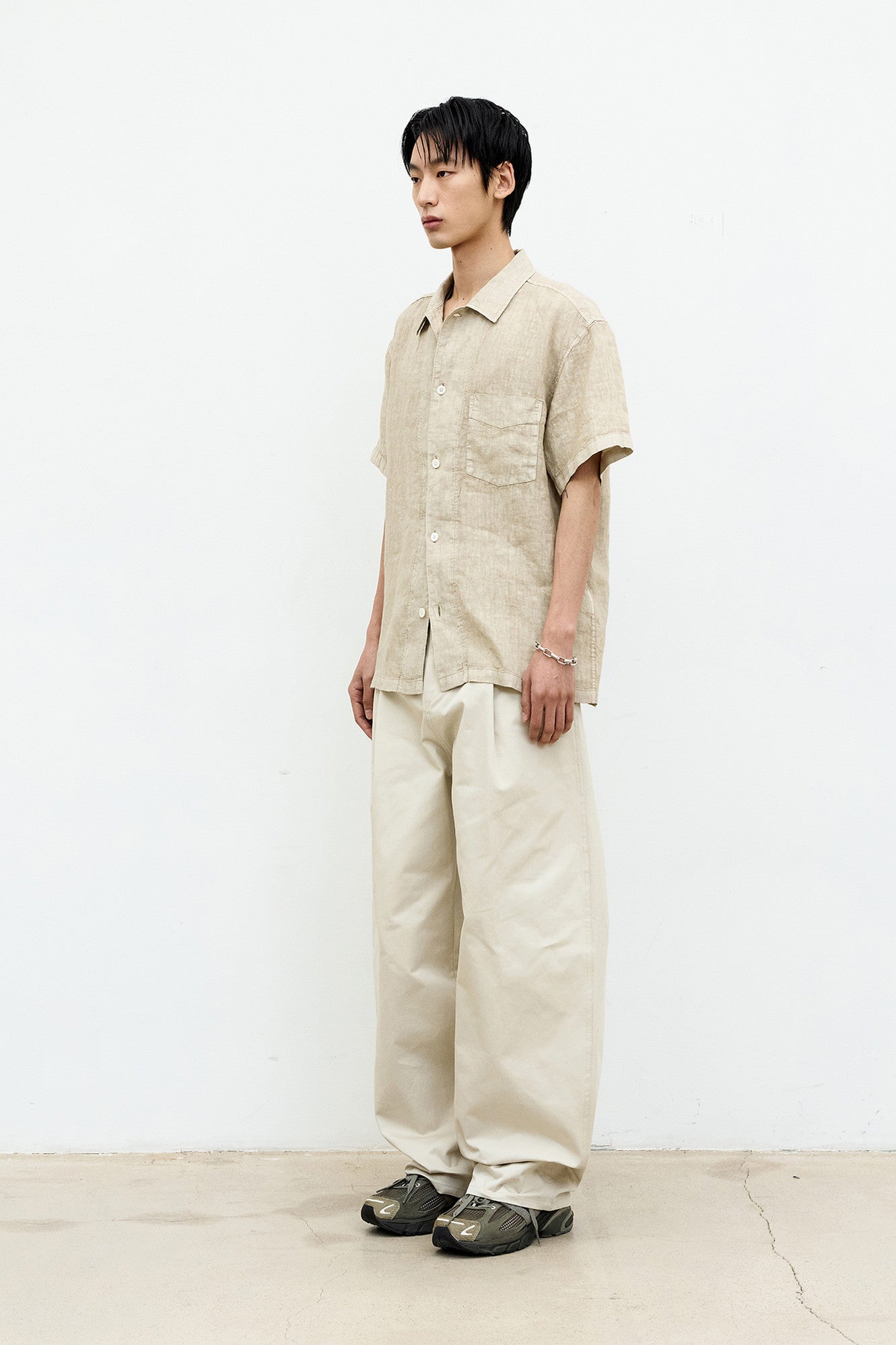 Coor - Linen Dyed Cropped Half Shirt (Washed Beige) product image 3 | TRAB K-Fashion Australia