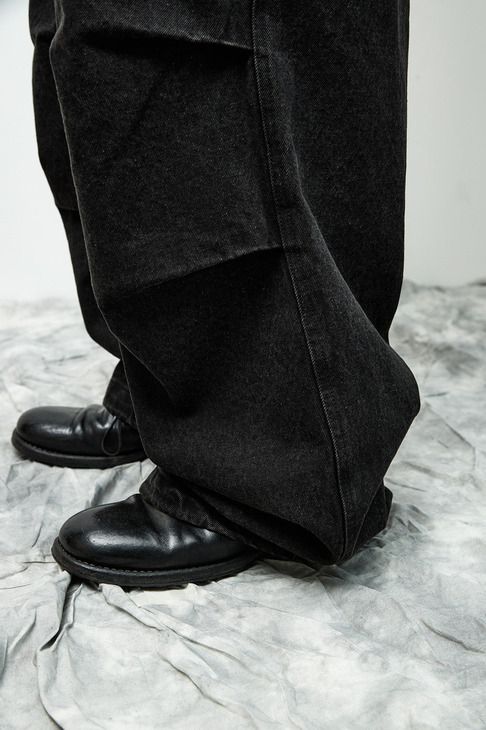 Hatchingroom - Snow Jeans Dusty (Black) product image 18 | TRAB K-Fashion Australia