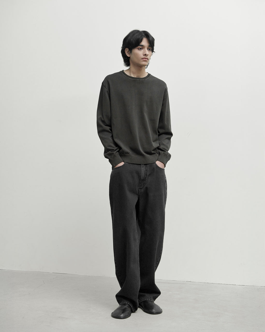 Brownyard - Washed Cotton Knit (Black) product image 1 | TRAB K-Fashion Australia