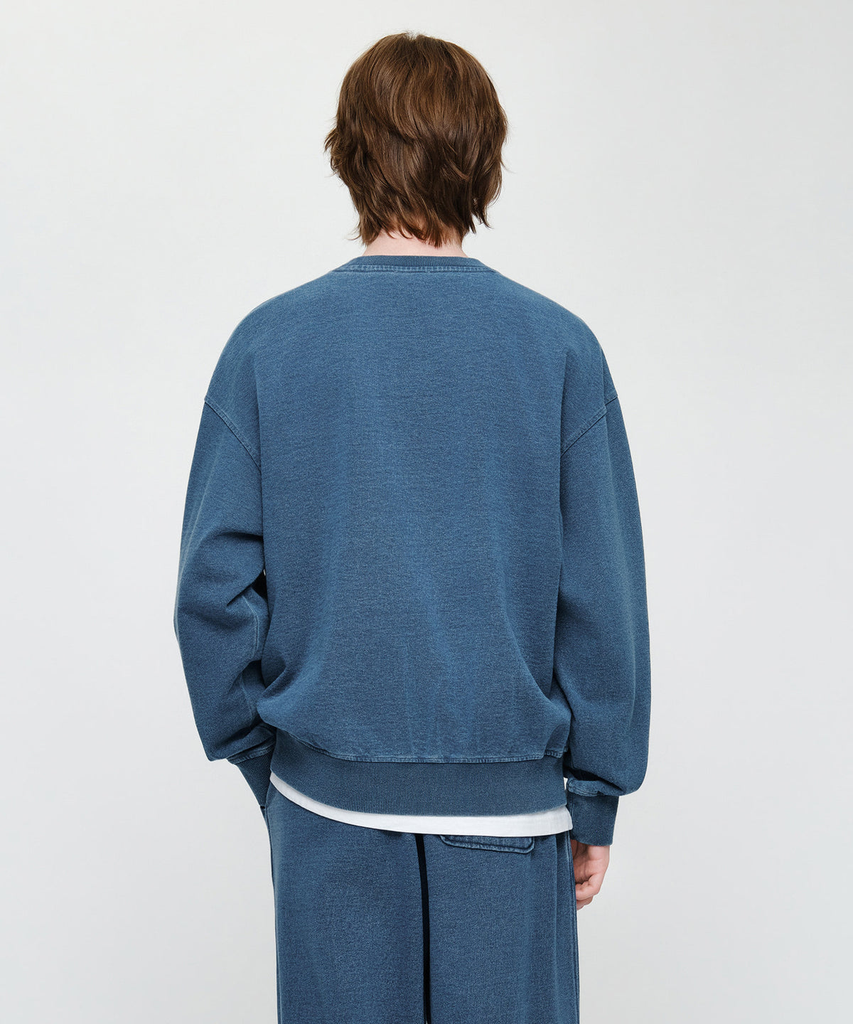 Marithe & Francois Girbaud - Crack Classic Logo Dyeing Oversized Sweatshirt (Blue) product image 3 | TRAB K-Fashion Australia