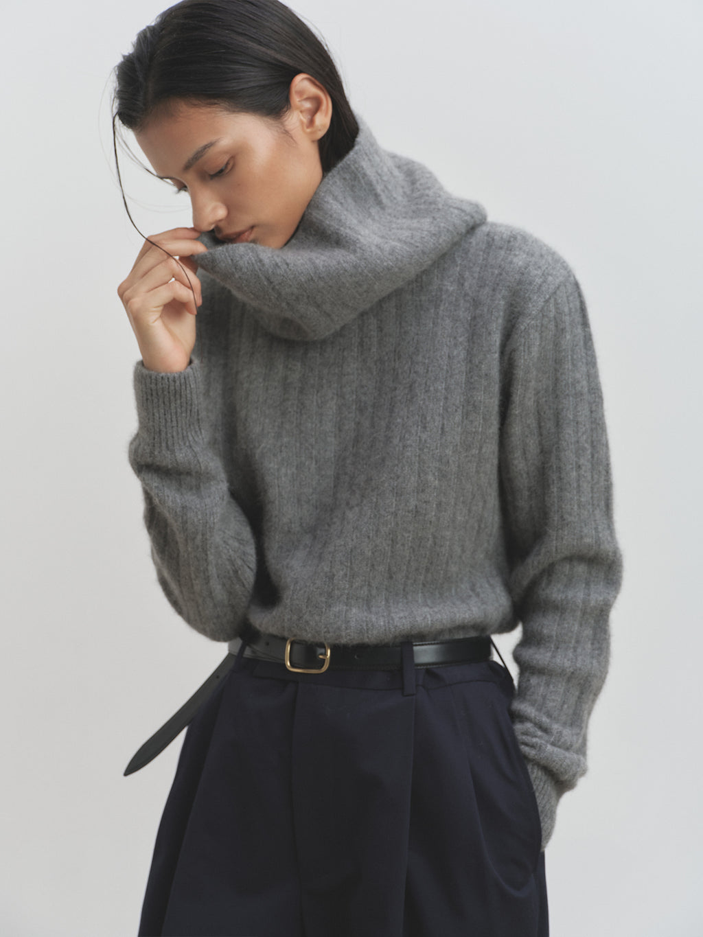 Tonywack - Superfine Merino Wool Tube Scarf Attaced Ribbed Sweater (Melange Grey) product image 8 | TRAB K-Fashion Australia