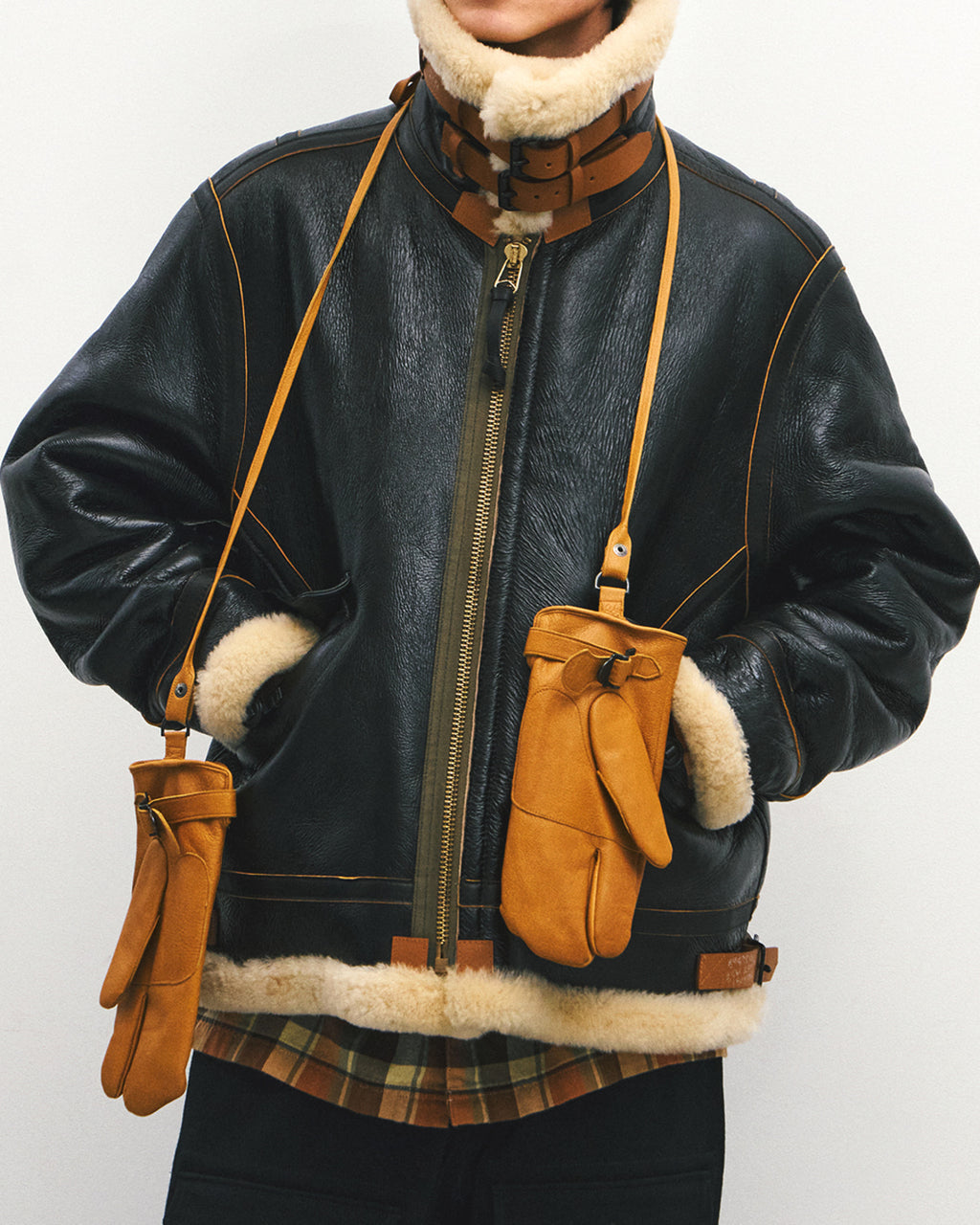Eastlogue - Rifle Leather Glove (Tan) product image 2 | TRAB K-Fashion Australia