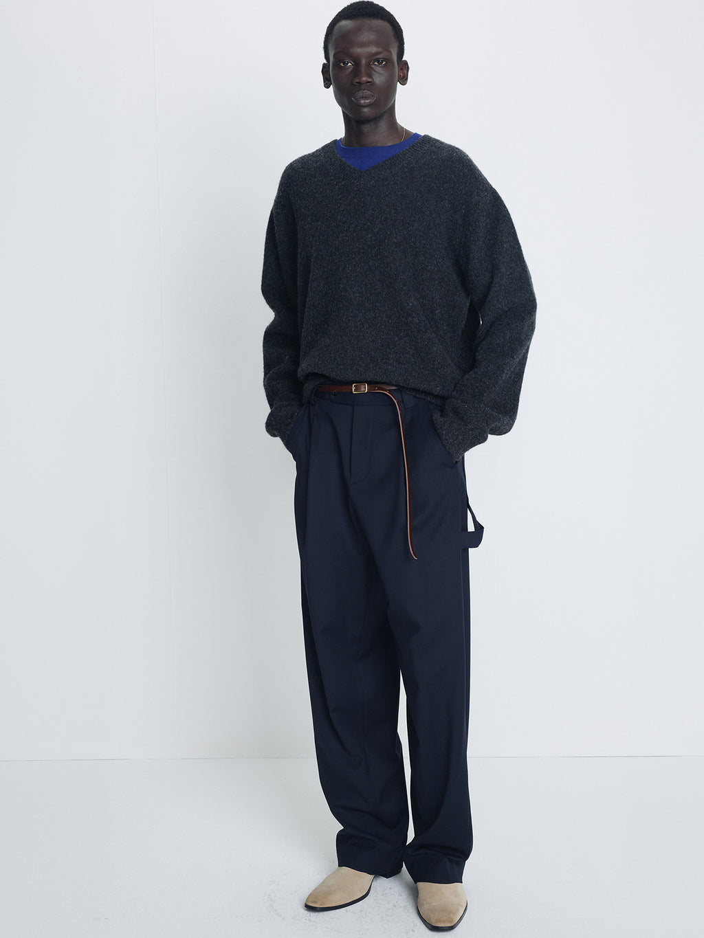 Tonywack - Brushed Shaggy Dog V-Neck Knit (Charcoal) product image 4 | TRAB K-Fashion Australia