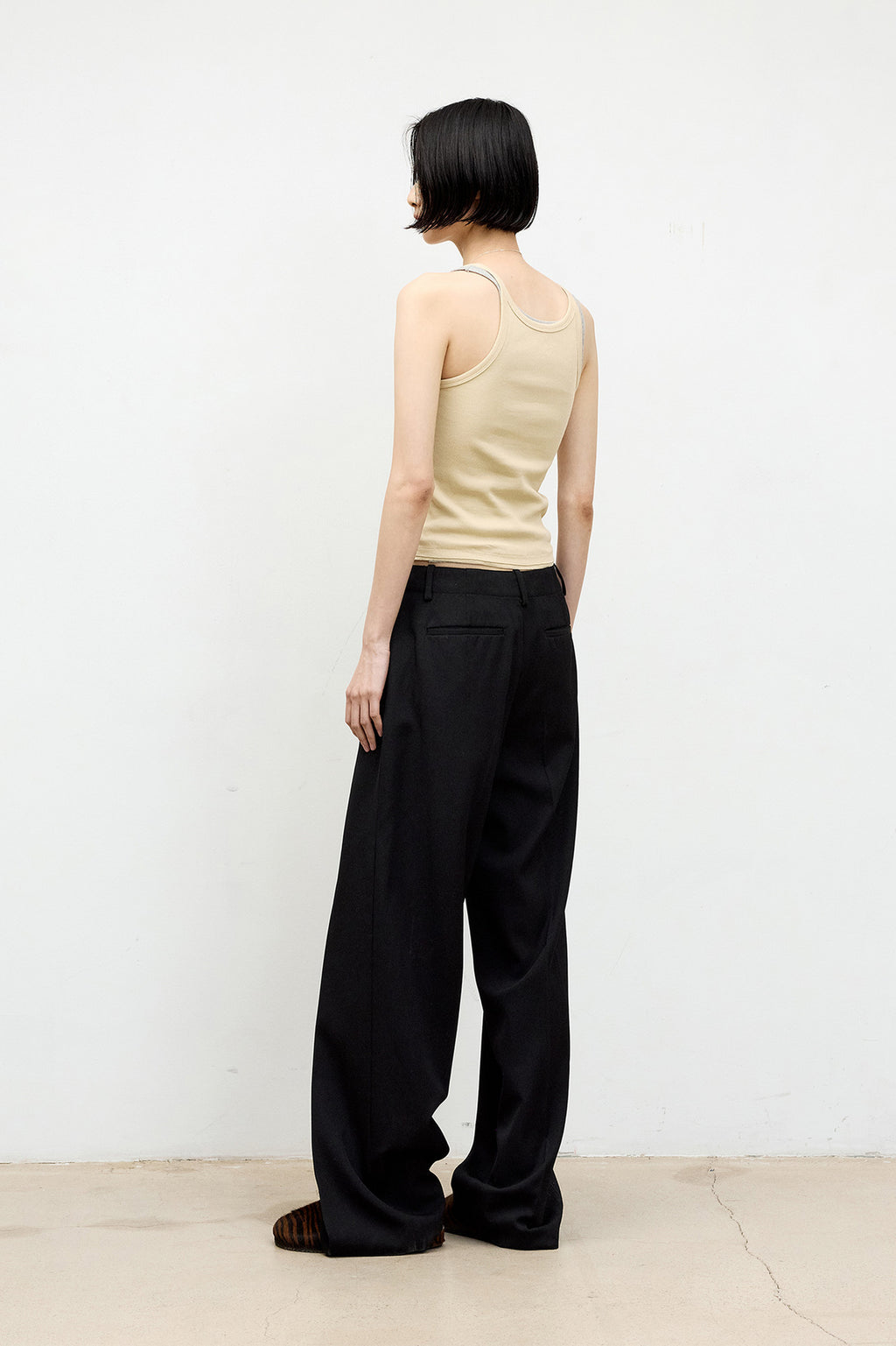 Coor - Double Cut-Off Sleeveless (Sand Beige) product image 4 | TRAB K-Fashion Australia