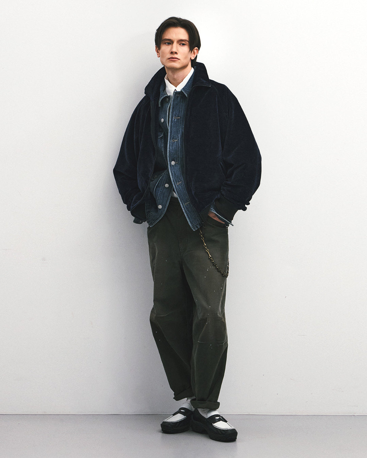 Eastlogue - Tender High Neck Zip-up Sweat (Navy) product image 4 | TRAB K-Fashion Australia