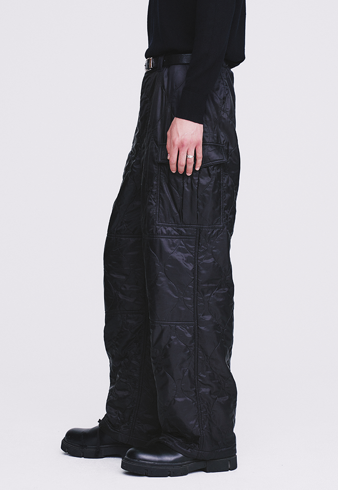 Tonywack - Utility Puffed Quilting Cargo Pants (Black) product image 6 | TRAB K-Fashion Australia