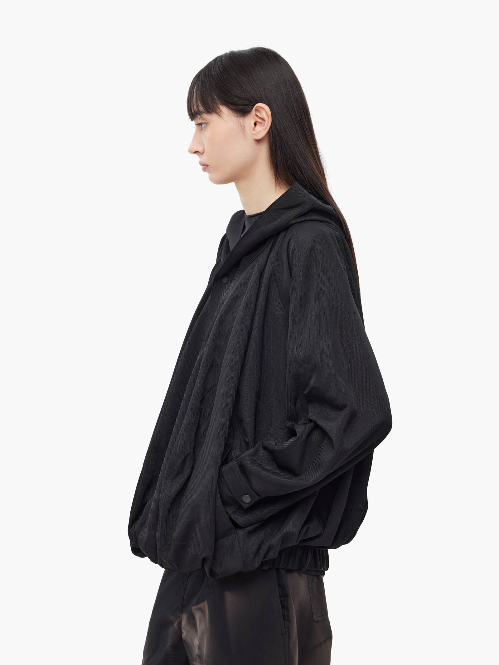 Jiyong Kim - Hooded Balloon Jacket (Black) product image 5 | TRAB K-Fashion Australia
