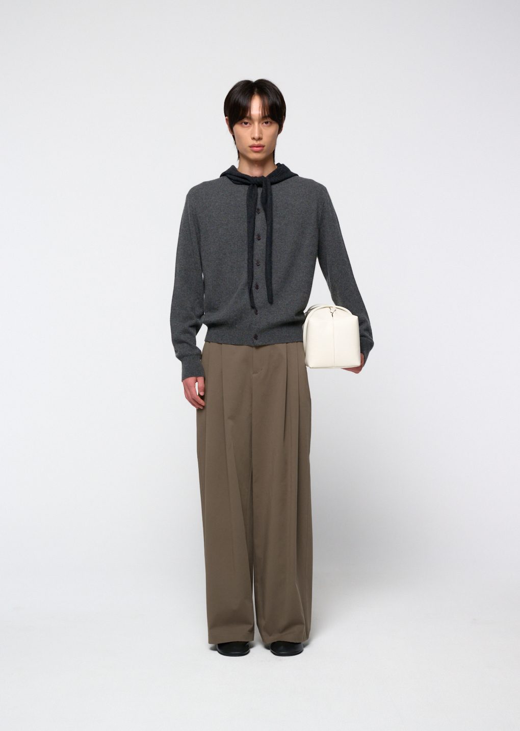 Amomento - Large cubo bag (White) product image 2 | TRAB K-Fashion Australia