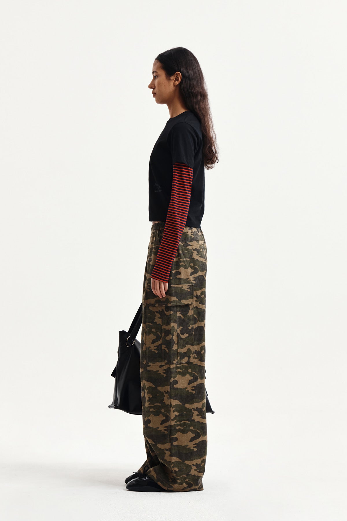 Matin Kim - Drawstring Hem Cargo Pants (Khaki) product image 7 | TRAB K-Fashion Australia