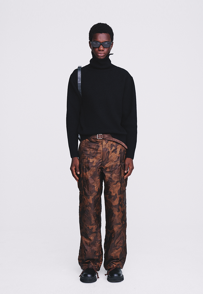 Tonywack - Hard Twist Wool Slit Turtleneck Knit (Black) product image 1 | TRAB K-Fashion Australia