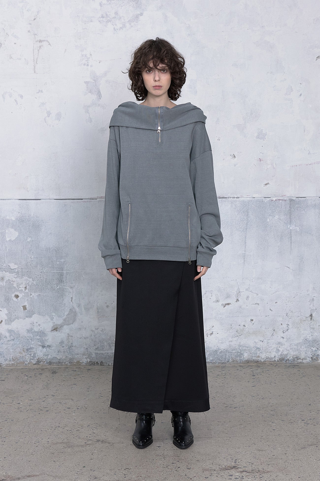 Deinet - Big Hooded Sweat Pullover (Charcoal) product image 1 | TRAB K-Fashion Australia