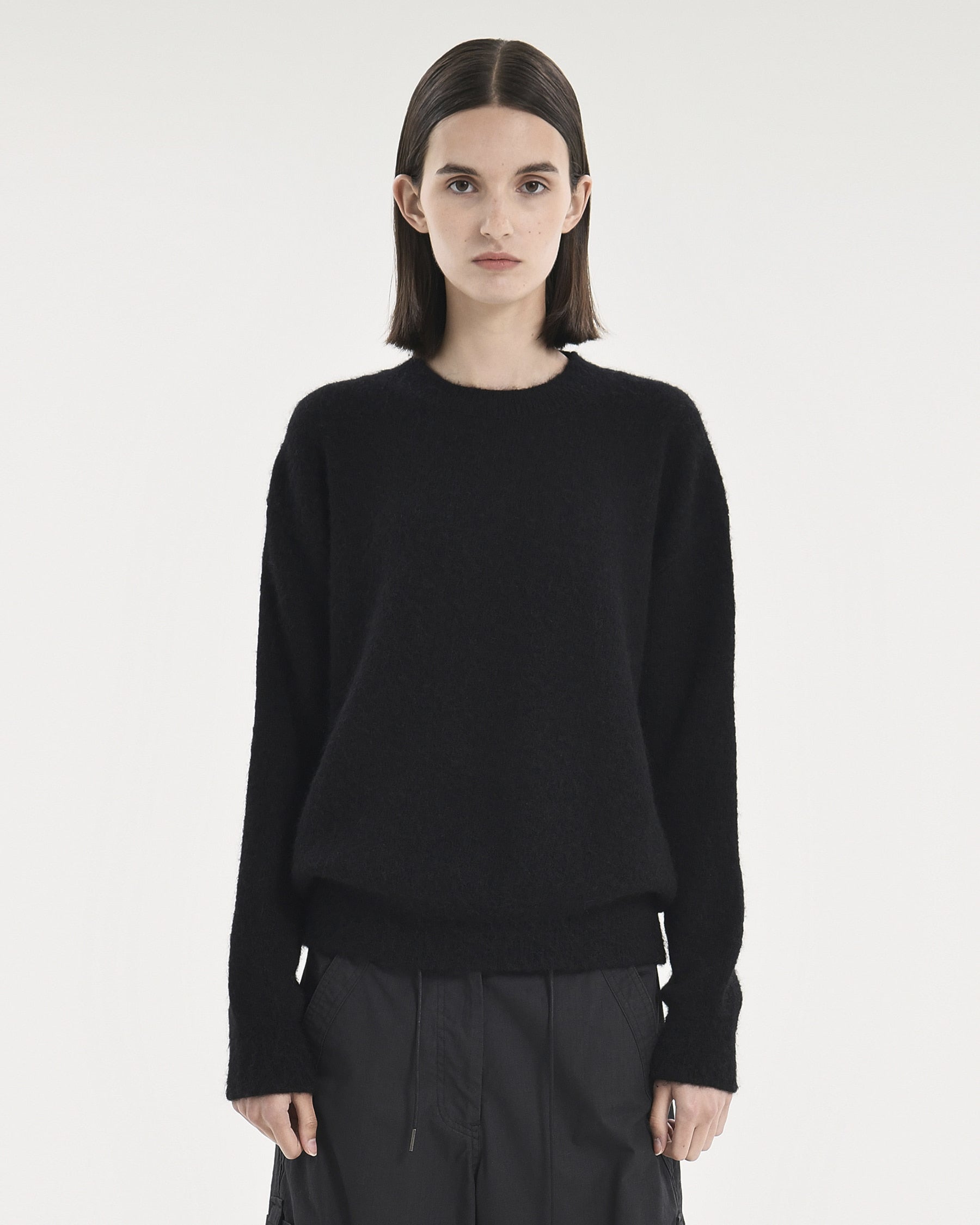 Brownyard - Alpaca Sweater (Black) product image 1 | TRAB K-Fashion Australia