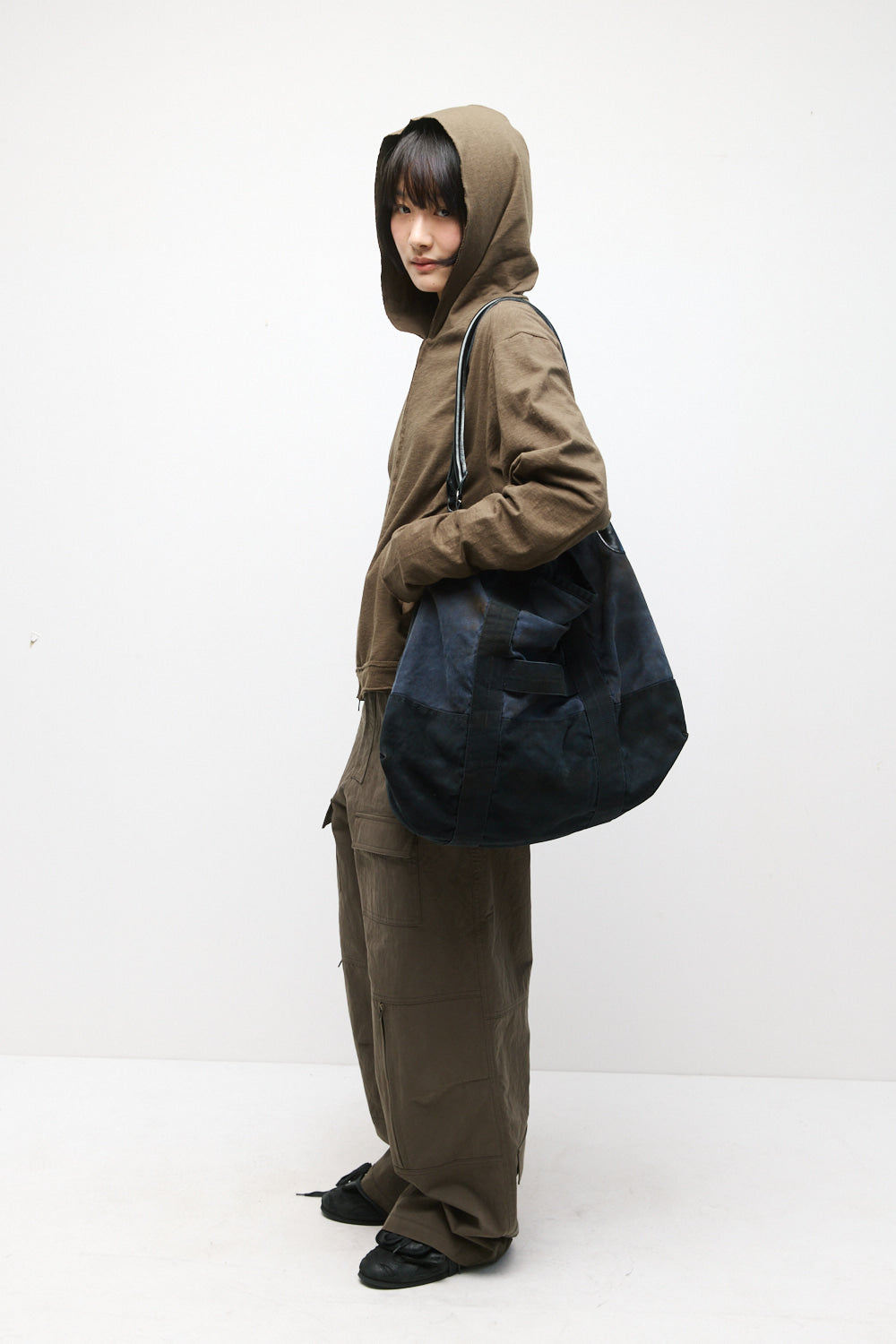 Hatchingroom - Rough Hoodie Slub (Dark Khaki) product image 9 | TRAB K-Fashion Australia