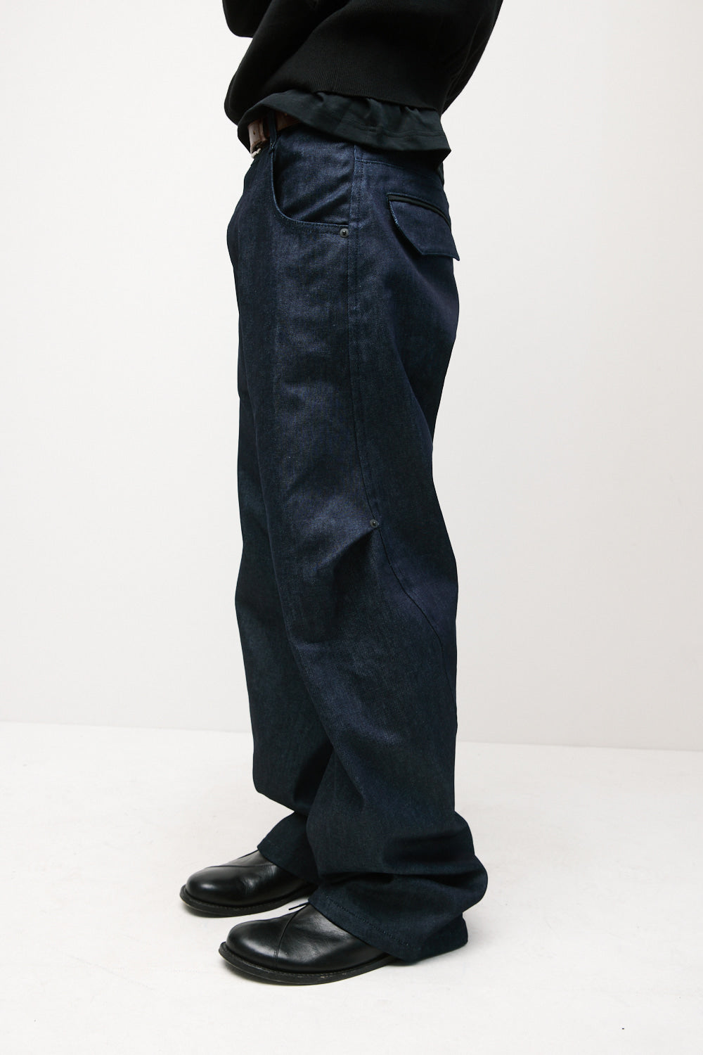 Hatchingroom - River Jeans (Raw Indigo) product image 3 | TRAB K-Fashion Australia