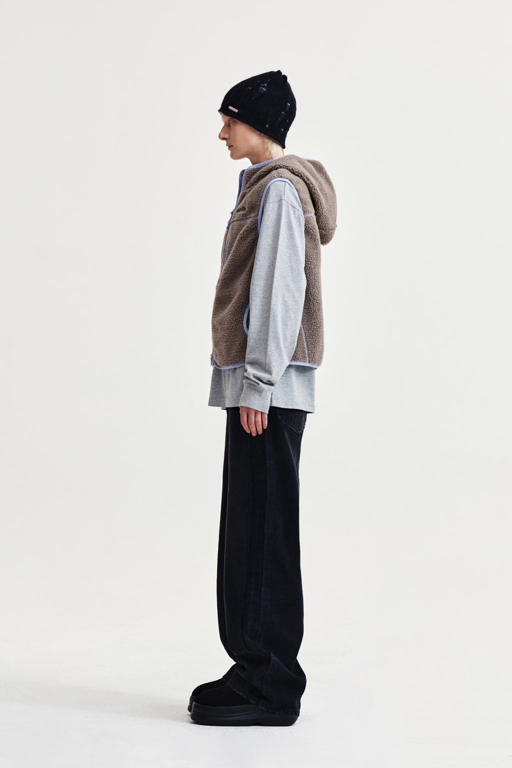 Matin Kim - Fleece Hoody Vest (Grey) product image 6 | TRAB K-Fashion Australia