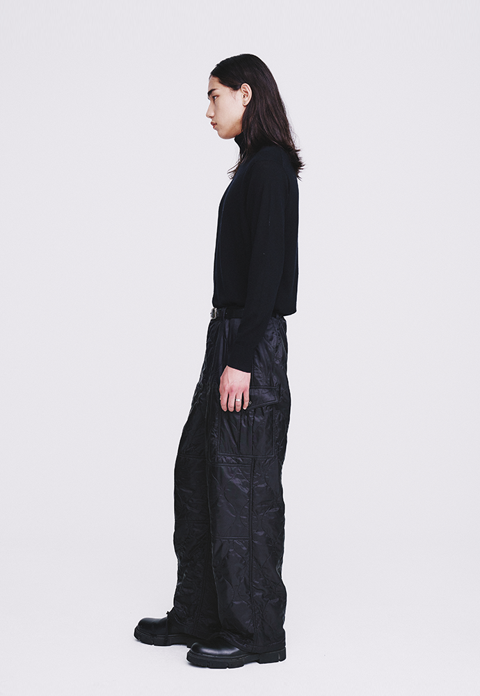 Tonywack - Utility Puffed Quilting Cargo Pants (Black) product image 2 | TRAB K-Fashion Australia