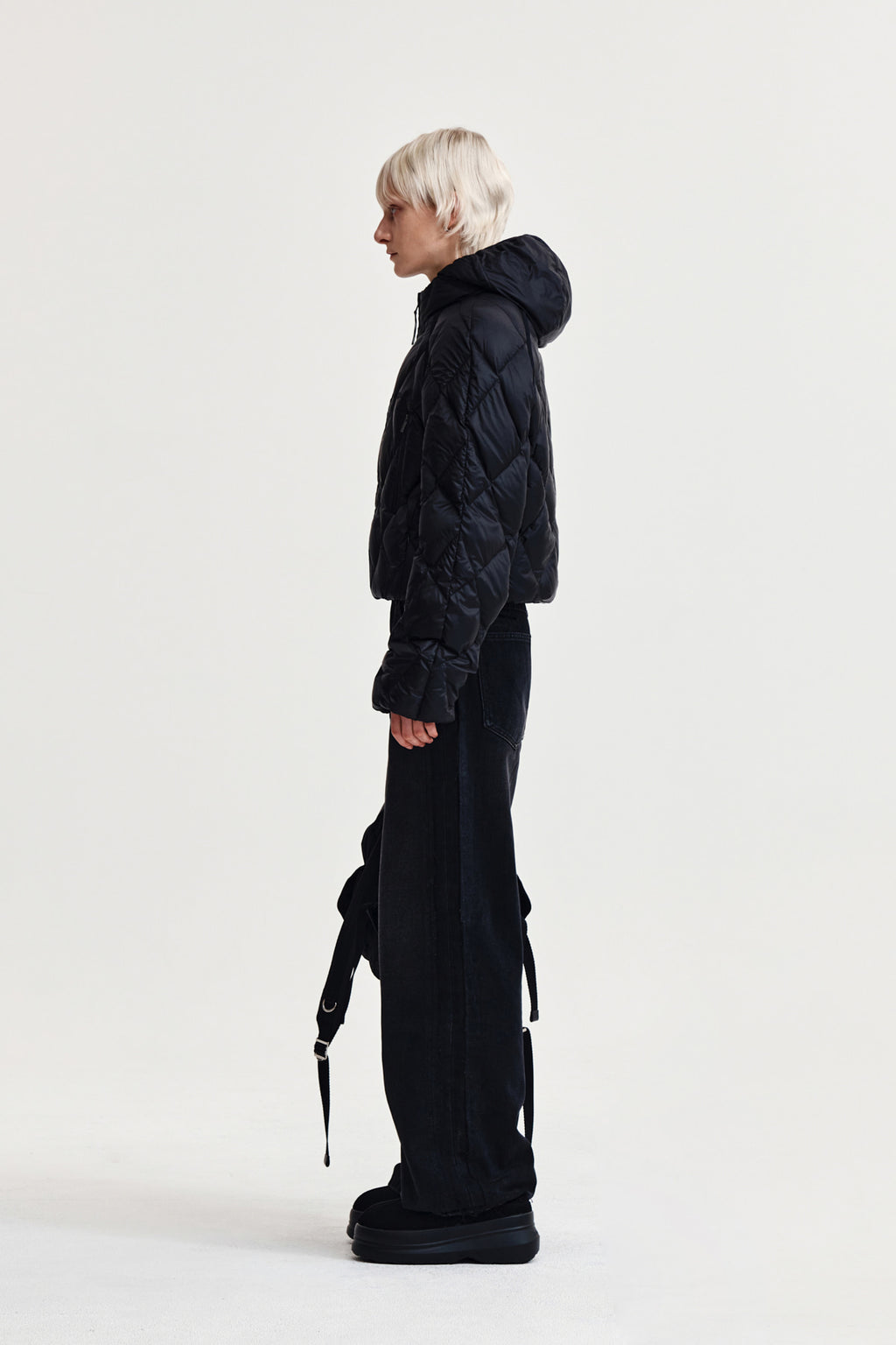 Matin Kim - Quilting Hoody Lightweight Jumper (down Blended) (Black) product image 6 | TRAB K-Fashion Australia