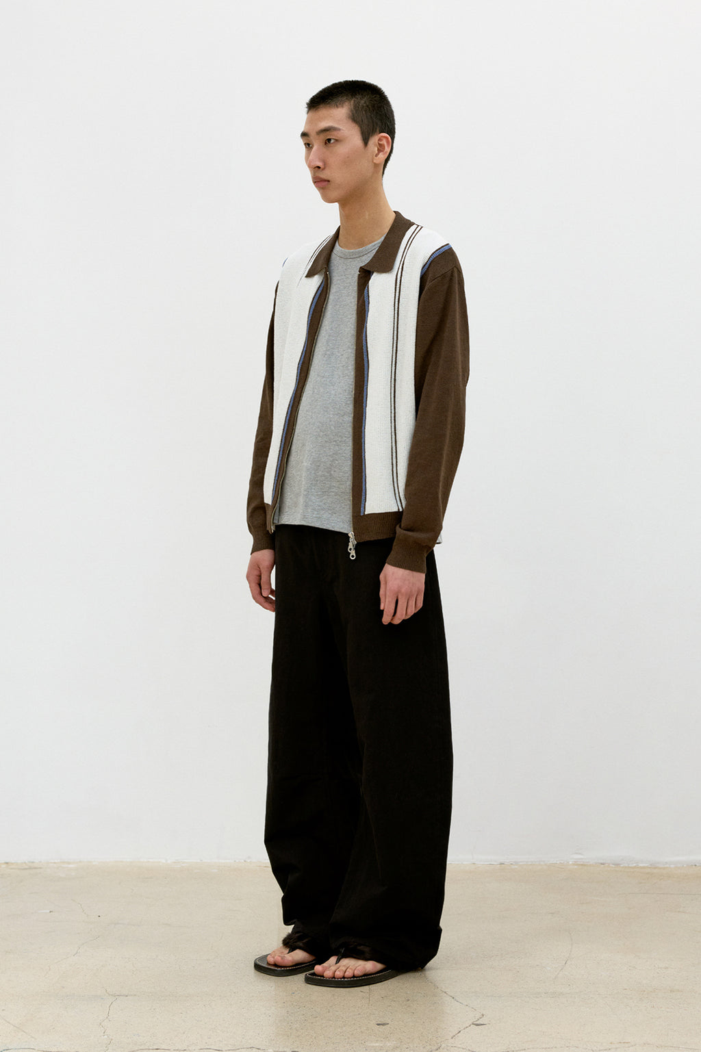 Coor - Deep Curved Cotton Blend Pants (Black) product image 3 | TRAB K-Fashion Australia