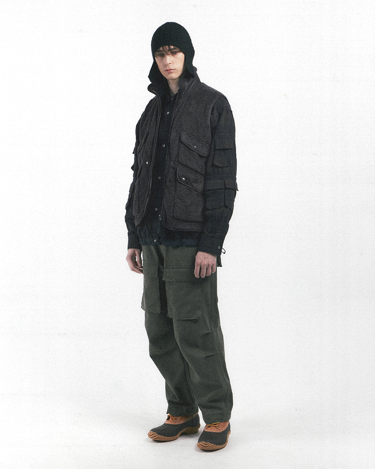 Eastlogue - Hunting Fleece Vest (Black) product image 4 | TRAB K-Fashion Australia
