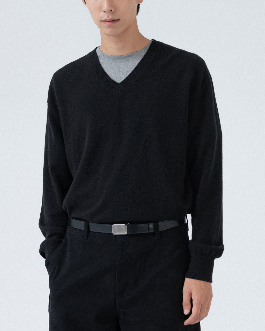 Brownyard - Extra Super Fine V Neck Knit (Black) product image 3 | TRAB K-Fashion Australia