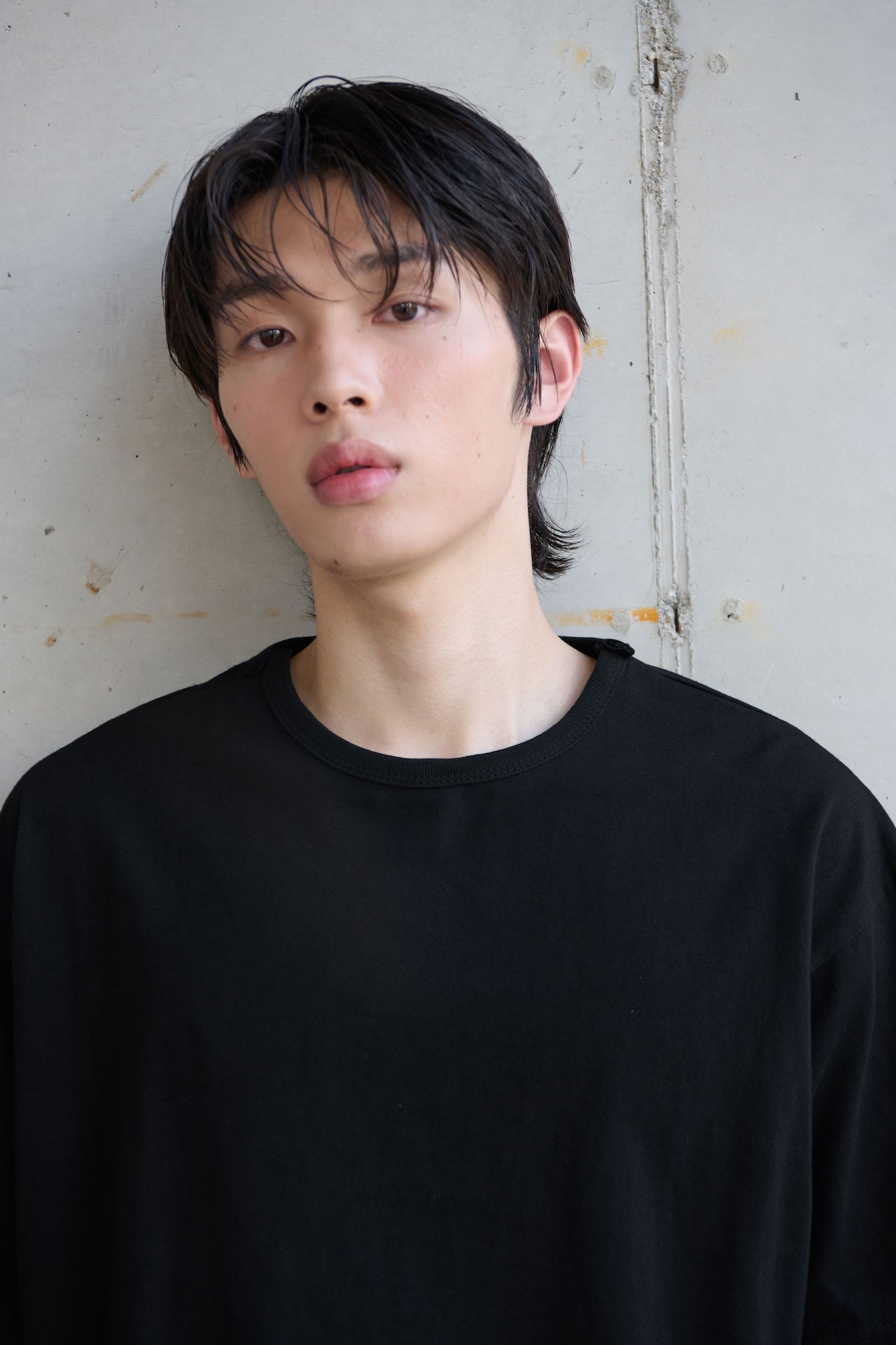 STU - Overlap Crop T-shirt (Black) product image 14 | TRAB K-Fashion Australia