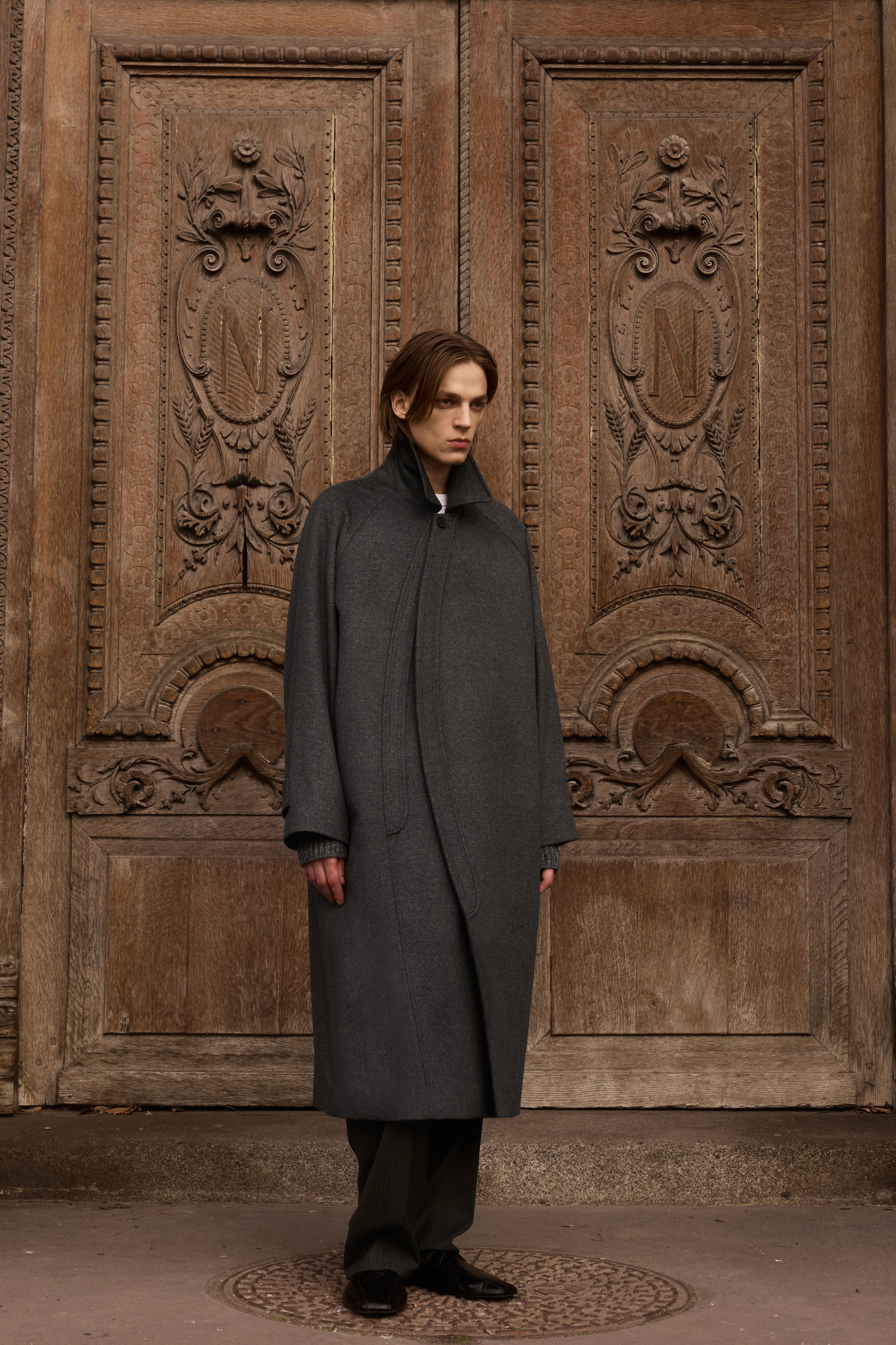STU - Curved Double Line Mac Coat In Cashmere (Charcoal) product image 3 | TRAB K-Fashion Australia