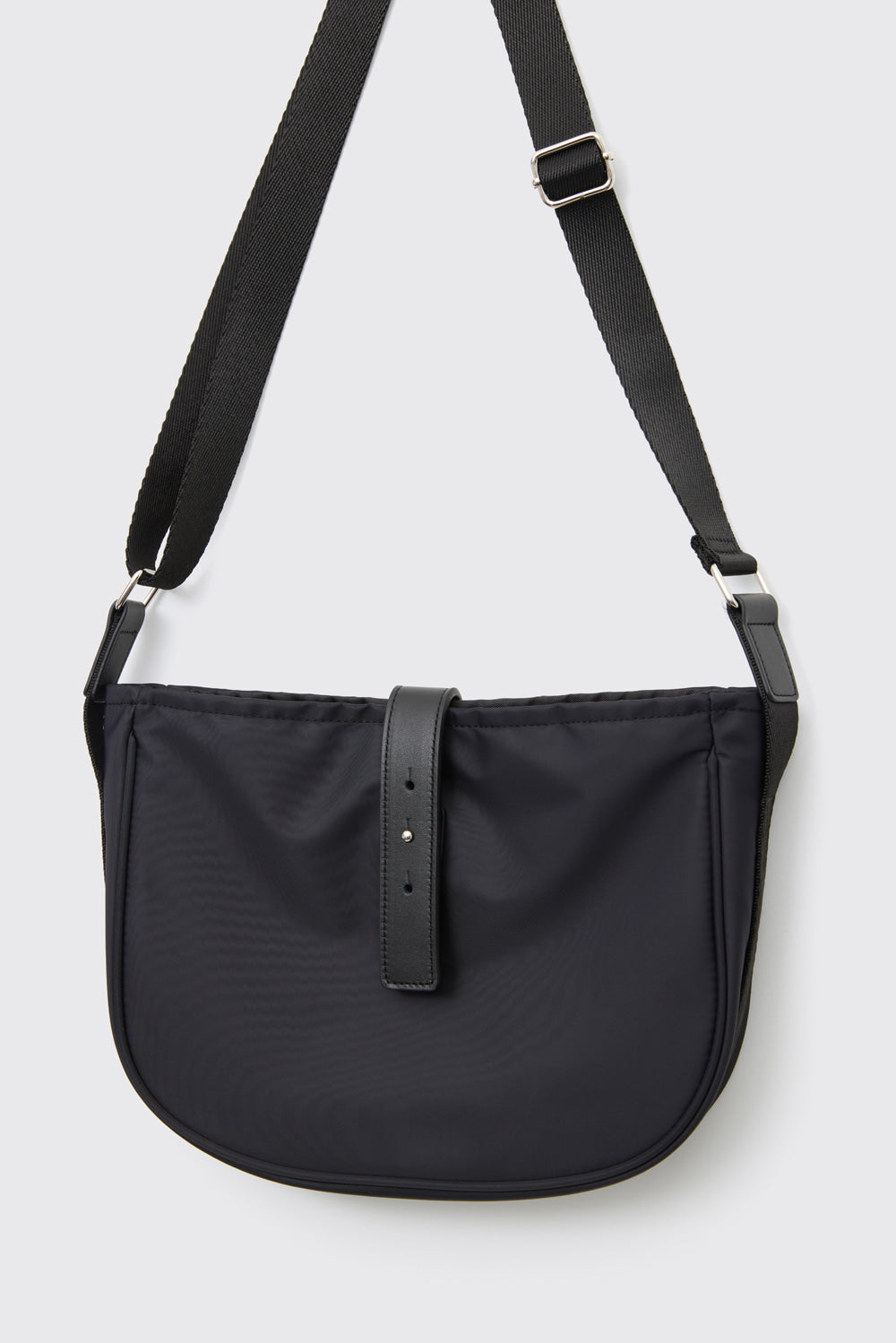 Hatchingroom - Wavy Bag Mini High Density Nylon (Black) product image 3 | TRAB K-Fashion Australia