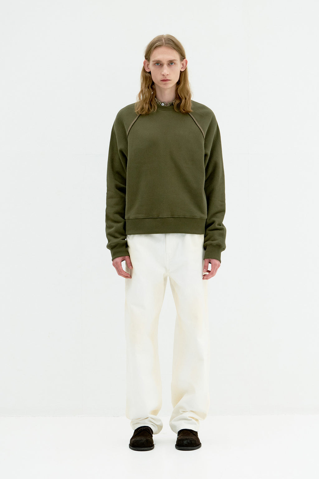 Coor - Contrast Stitch Raglan Sweatshirt (Khaki) product image 2 | TRAB K-Fashion Australia
