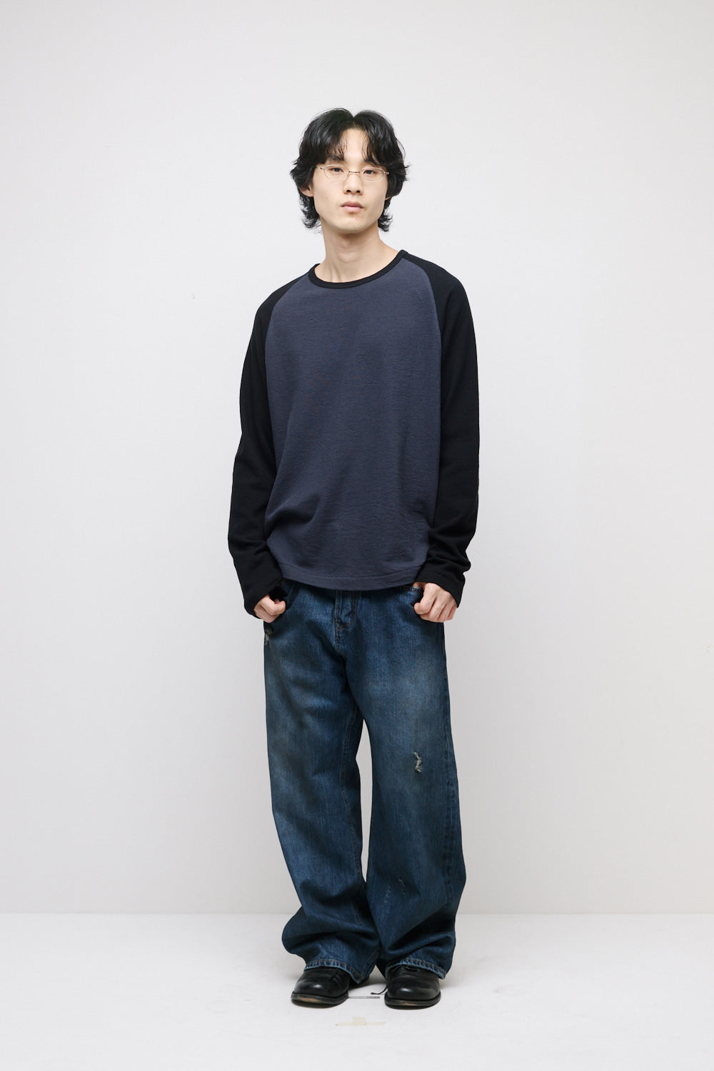 Hatchingroom - Raglan Tee (Black/Blue Charcoal) product image 7 | TRAB K-Fashion Australia