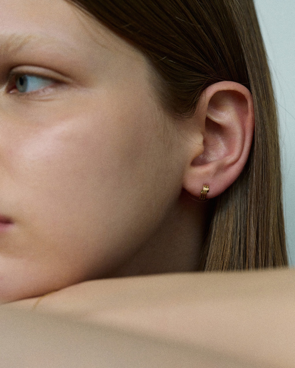 Numbering - Coil Signature Earrings / 3 turns - mini #2101 product image 2 | TRAB K-Fashion Australia