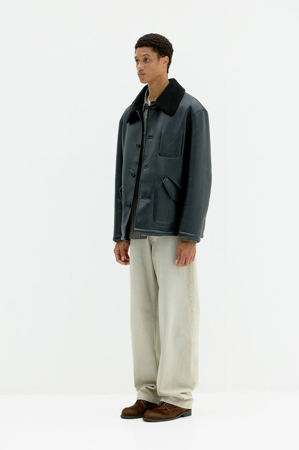 Coor - Linking Binding Fake Shearling Half Coat (Black) product image 3 | TRAB K-Fashion Australia