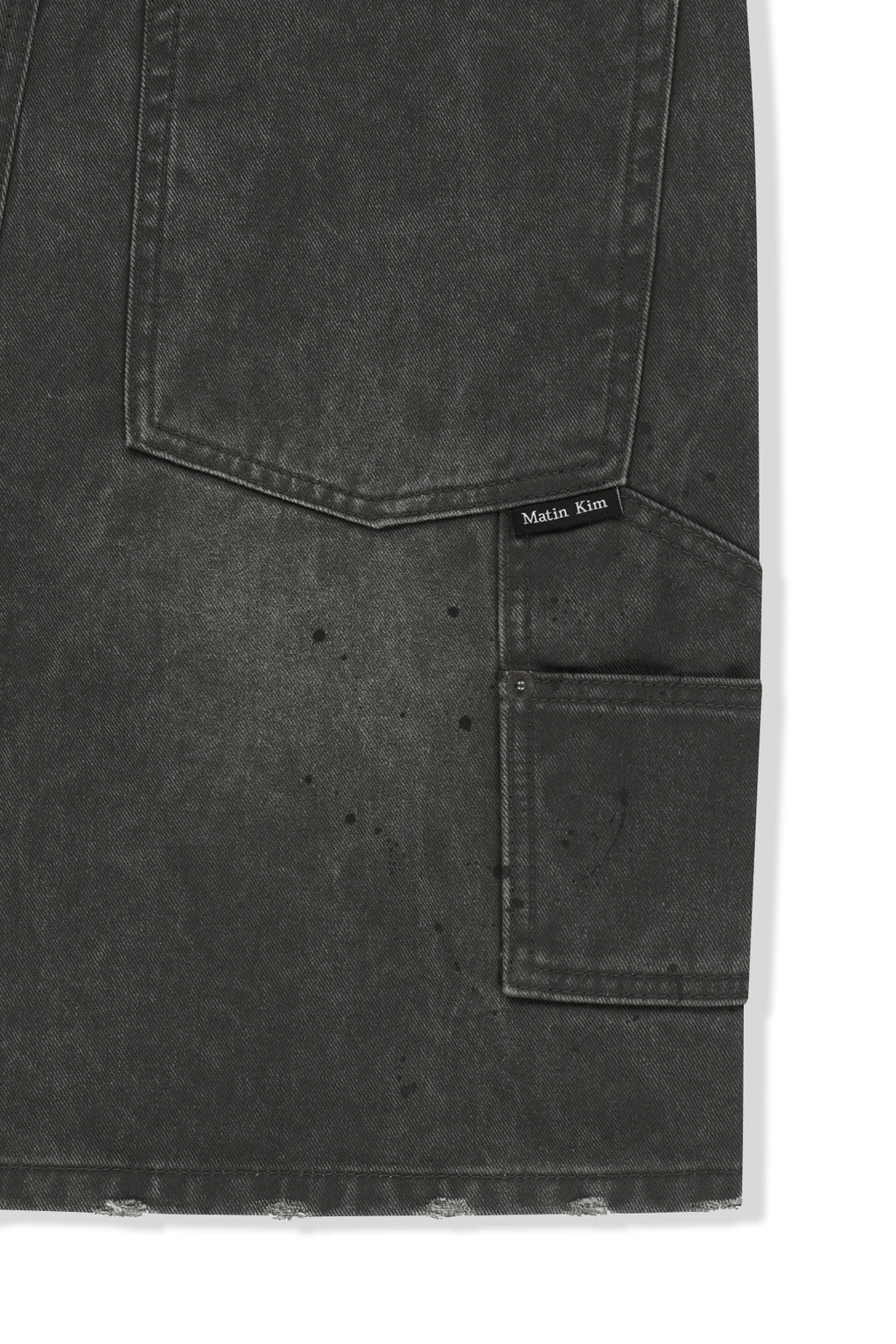 Matin Kim - Carpenter Bermuda Denim Pants (Charcoal) product image 5 | TRAB K-Fashion Australia