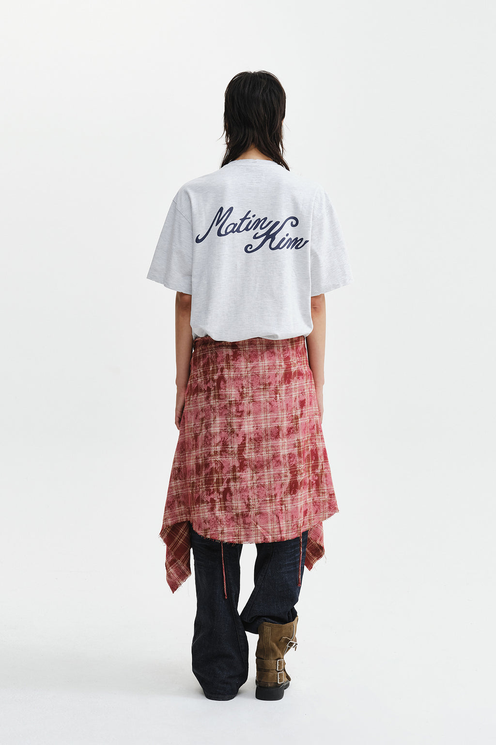 Matin Kim - Calligraphy Back Logo Pocket Top (Light Grey) product image 9 | TRAB K-Fashion Australia